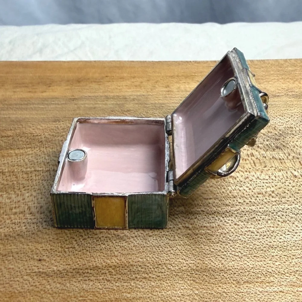 VTG Monet Enamel Gift Box Trinket Pill Ring Box Rhinestone Bow Coquette